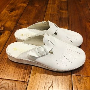 NWOT Eurosan vintage white nurse shoes Size 7 made in Italy side buckle closure